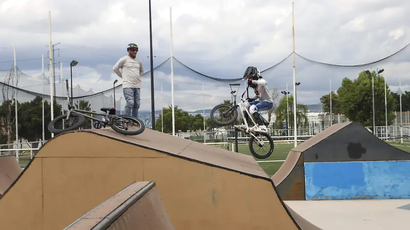 250930_ANA ESMERALDA BMX_IS _6